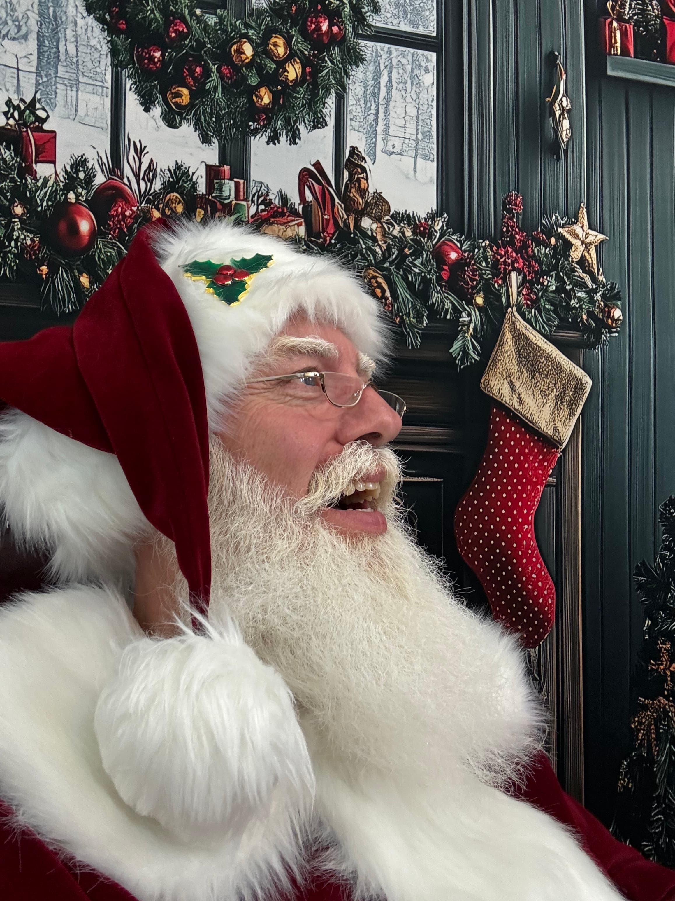 A Magical Home Visit with Santa James: What to Expect from the Extraordinary Santa Experience
